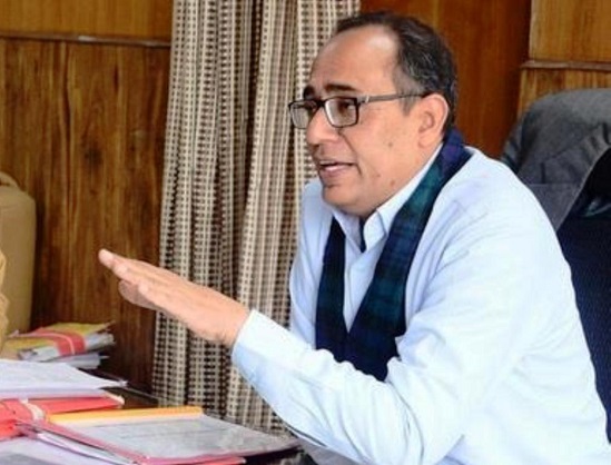 No untoward incident in J&K;  public transport operational again: Kansal