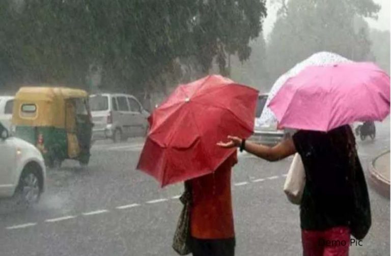 Light rain in Uttar Pradesh brings winter ‘Chill’