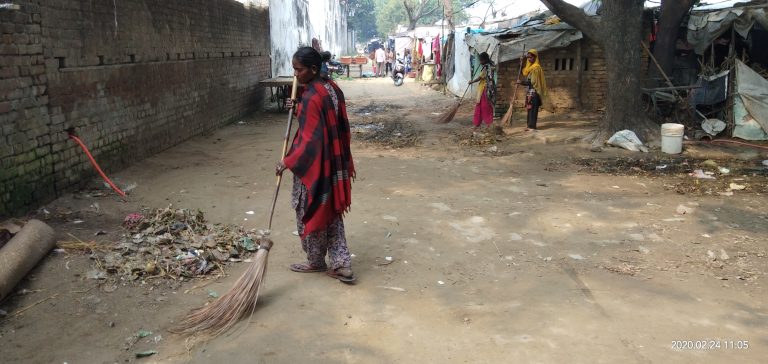 Saarthi India organises ‘Swachh Bharat’ campaign in slum area