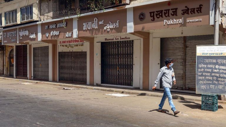 Sunday closure comes to end in Uttar Pradesh, night curfew to continue