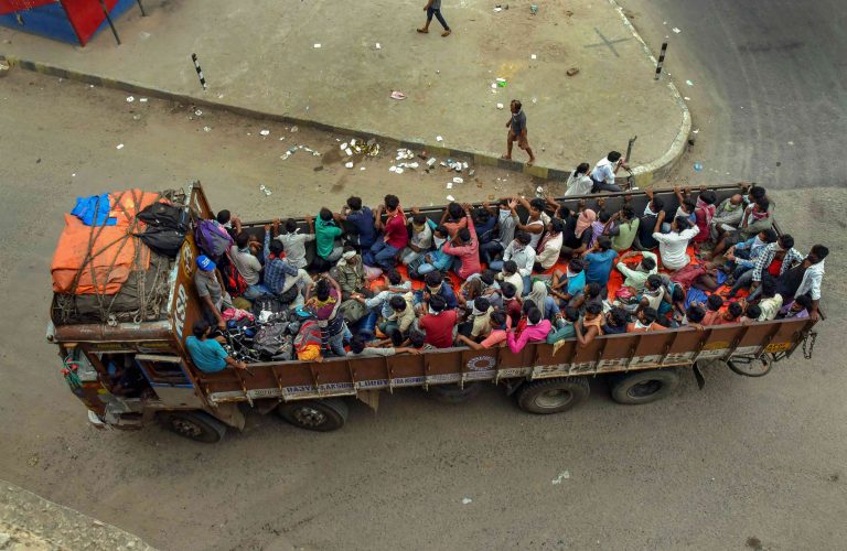 Lockdown 4.O Day 2: 8.85 lakh migrant workers arrived in Uttar Pradesh by 666 trains so far, 11.50 lakh more to arrive soon