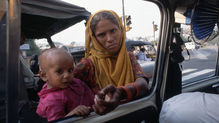 Over 4 lakh beggars in the India: Central government