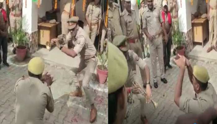 Two UP cops taken off duty for performing ‘naagin’ dance in uniform