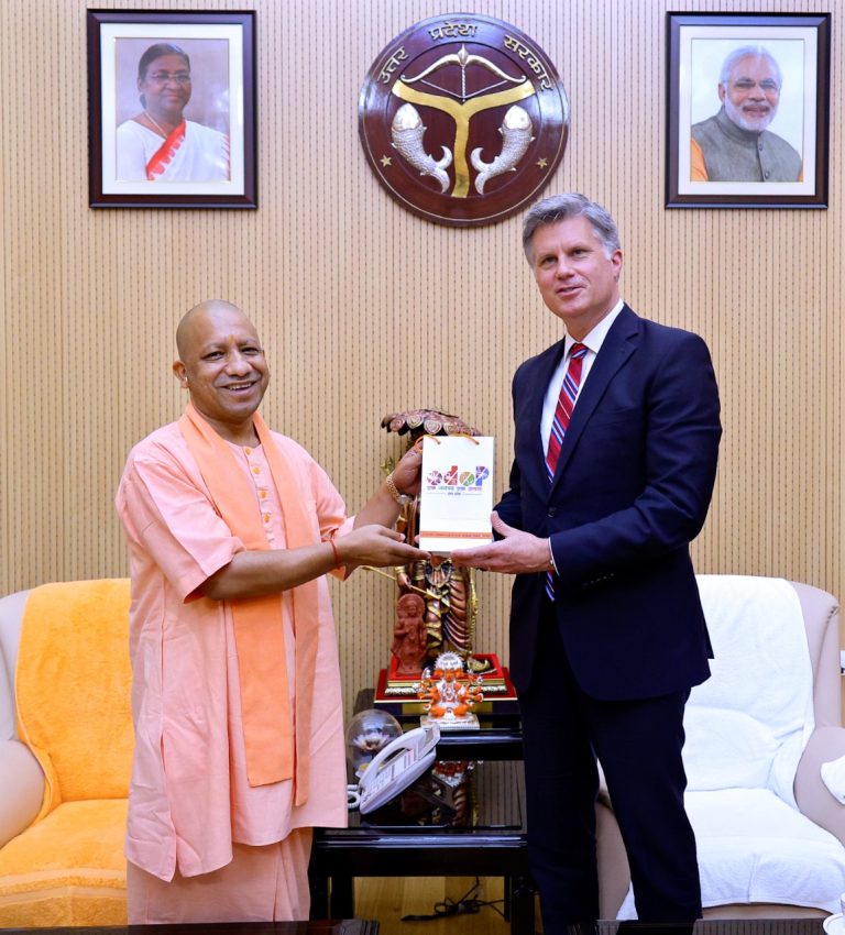 Canada envoy meets Yogi, praises development in UP