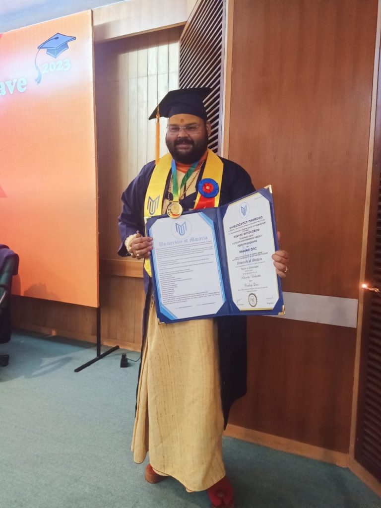 Chinmaya Mission Lucknow head receives Hon.  PhD degree from Russian varsity