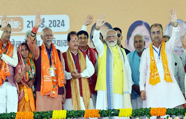 Scamsters worth crore together in INDI-Alliance, attacks Modi in Patna rally
