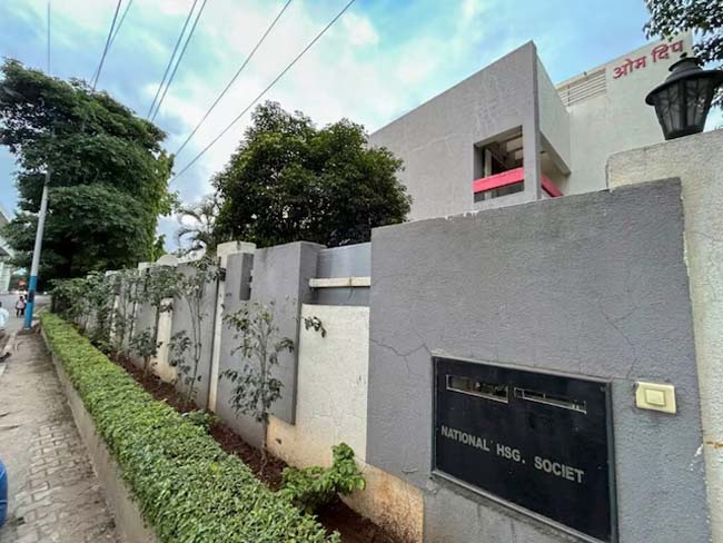 Illegal encroachment removed from controversial IAS probationer Pooja Khedkar’s house in Pune