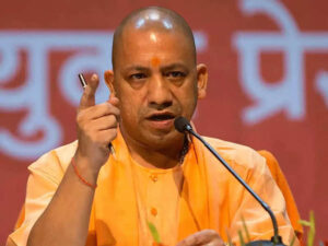 Doctors should behave properly with patients: Yogi Adityanath