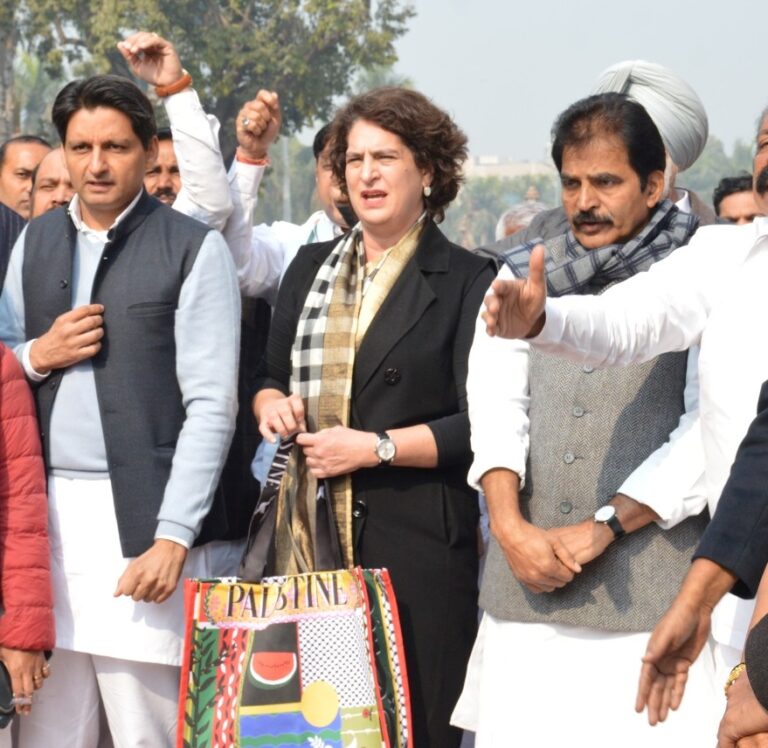 Politics on Priyanka Gandhi Vadra’s ‘Palestine’ bag, BJP terms it ‘politics of appeasement’ roaming on the shoulder