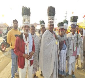 Followers of “Ramnami sect” arrive Prayagraj for ‘Amrit Snan’ in Maha Kumbh