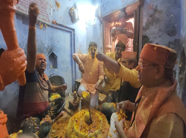 Holi festival celebrated at Kartikeswar Mahadev temple in Sambhal after 4 decades