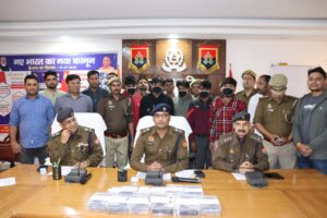 5 held with 8 pistols in illegal arms trade in UP